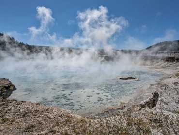Yellowstone - Excelsior Geyser Crater