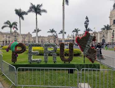 Plaza Mayor, Lima